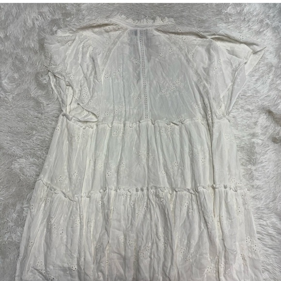 NWOT VICI Eyelet White Mini Dress - Picture 4 of 6